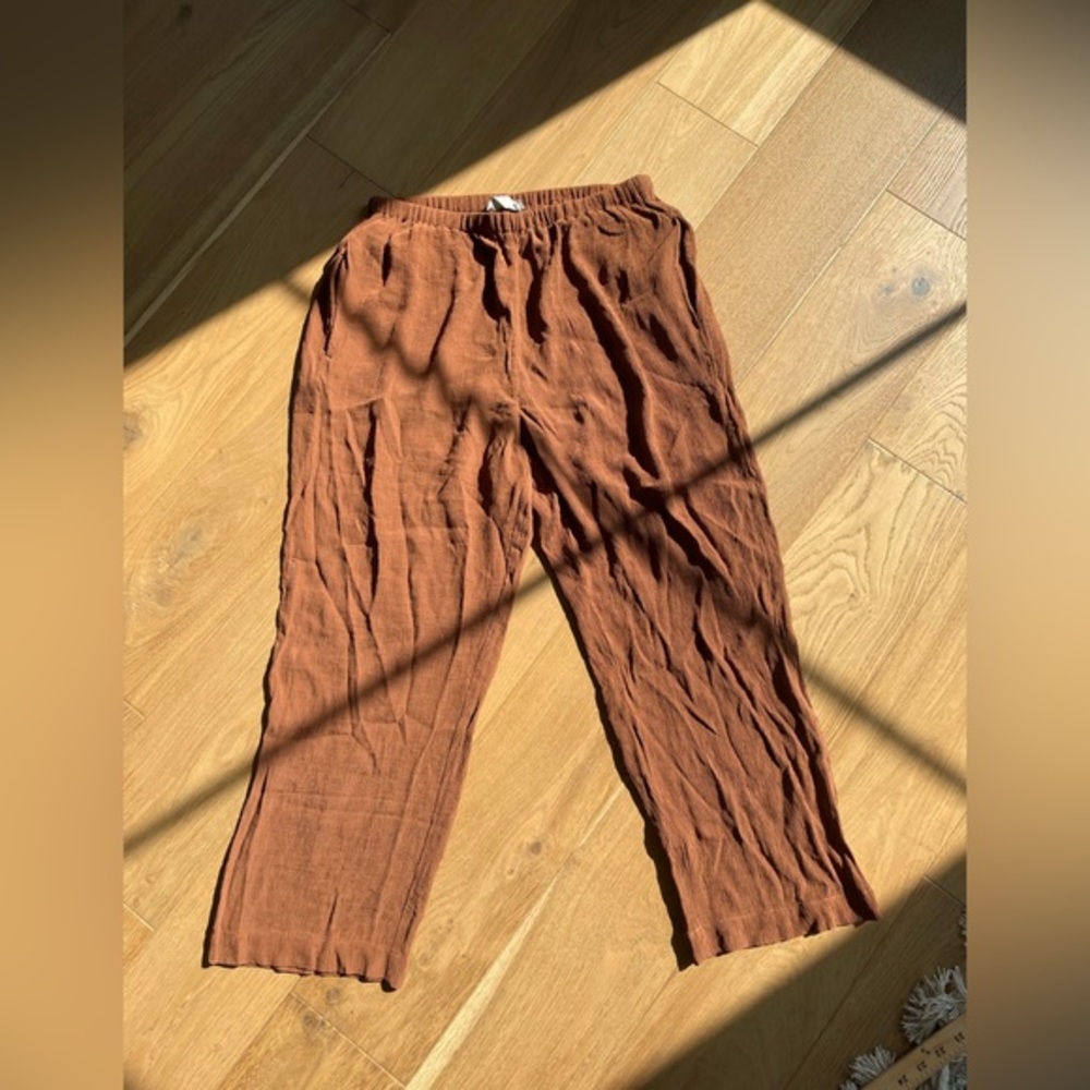 Everlane Ribbed Wide-Leg Pants in Rust Brown